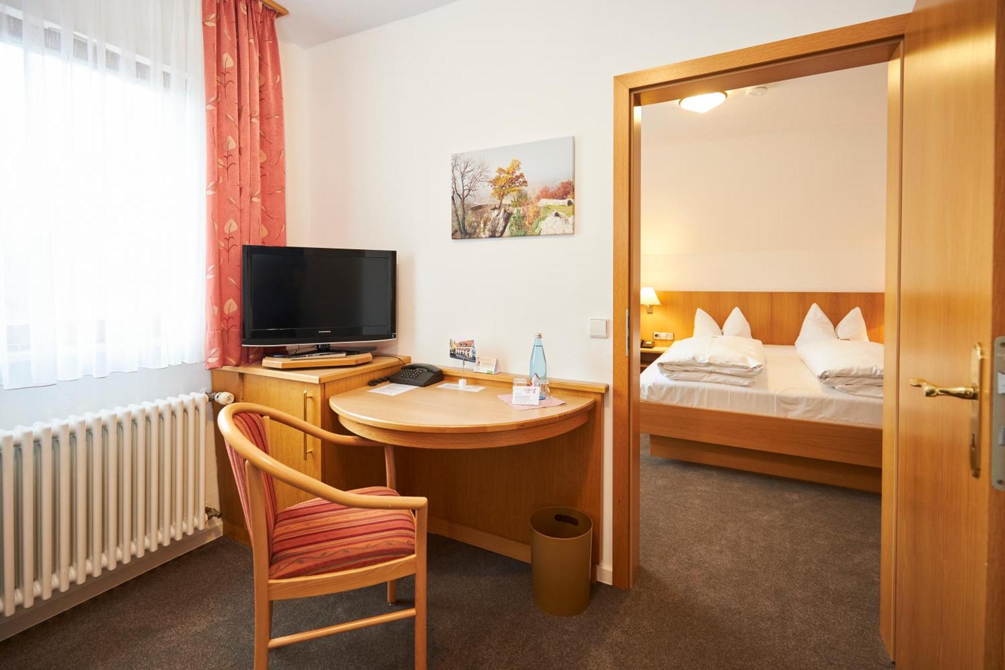 Flair Hotel Gasthof Zum Hirsch Hayingen Luaran gambar