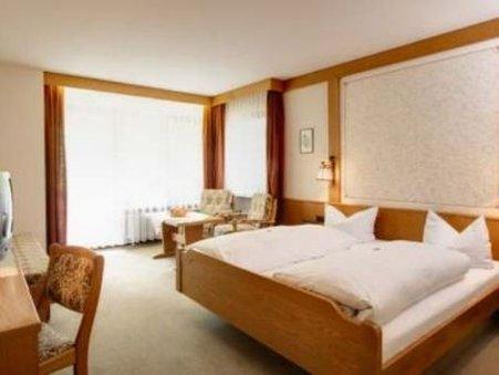 Flair Hotel Gasthof Zum Hirsch Hayingen Bilik gambar
